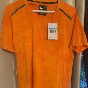 Nike reflective trim shirt